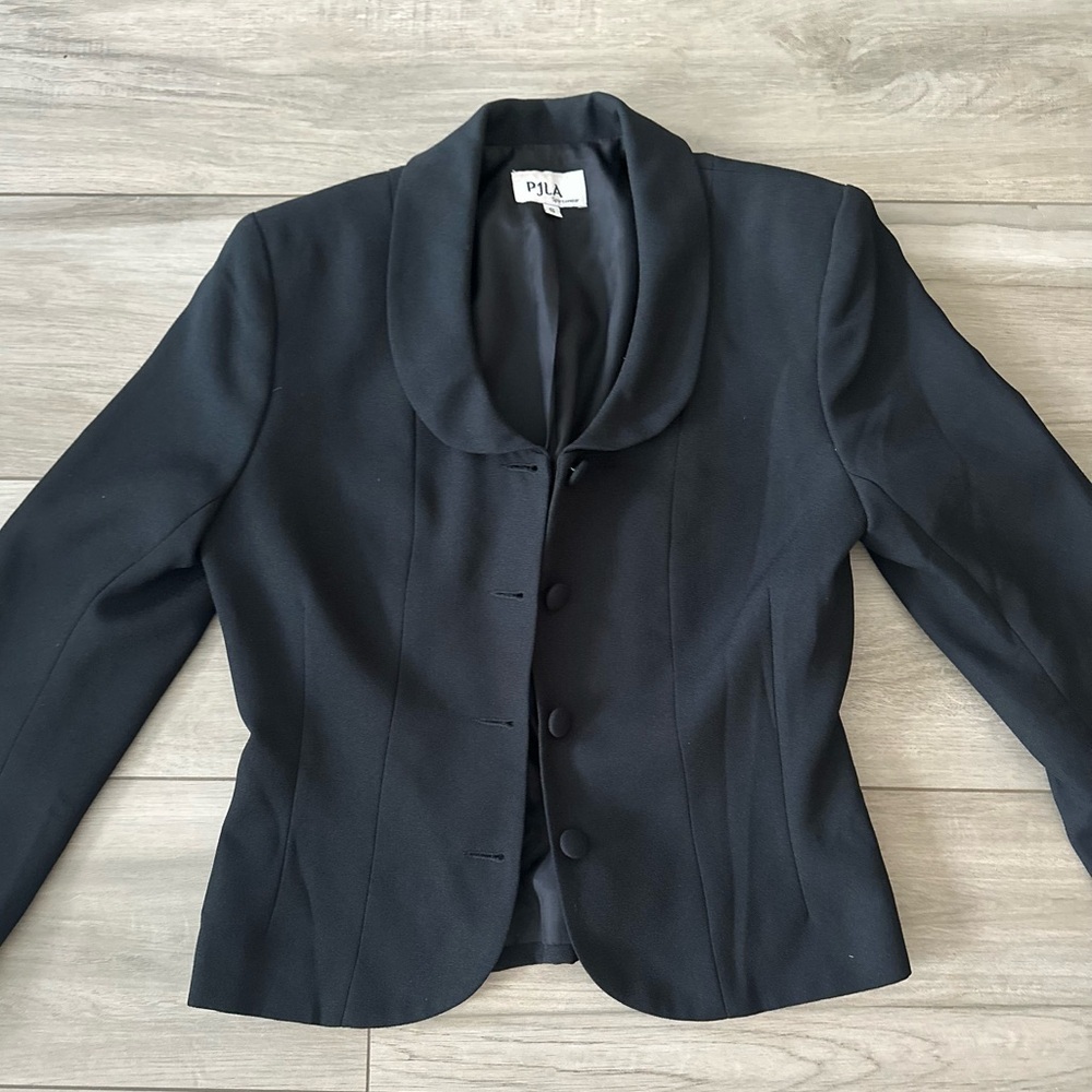 Women’s skirt and jacket set - Picture 10 of 12